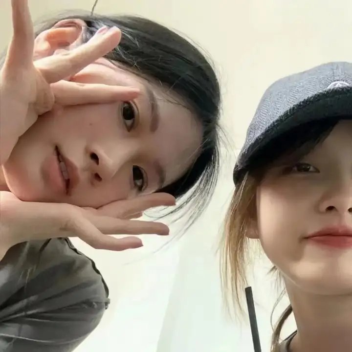 小楼的奇幻生活 海报